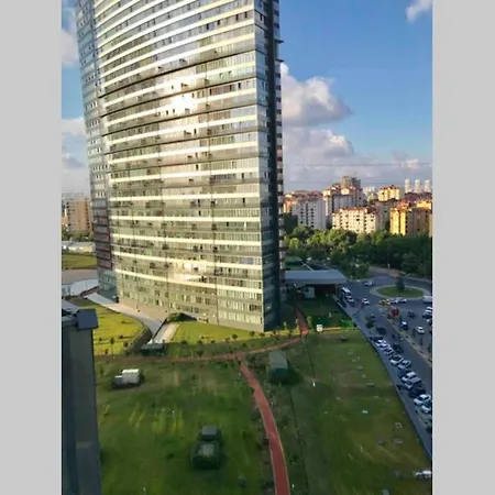 Kozapark Burgaz, Akbati Shopping Malls And Tennis Academy