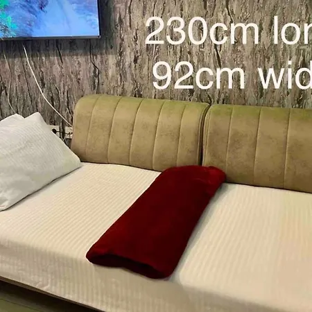 Kozapark Burgaz, Akbati Shopping Malls And Tennis Academy *