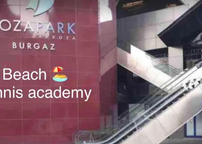 Kozapark Burgaz, Akbati Shopping Malls And Tennis Academy Hotel Istanbul