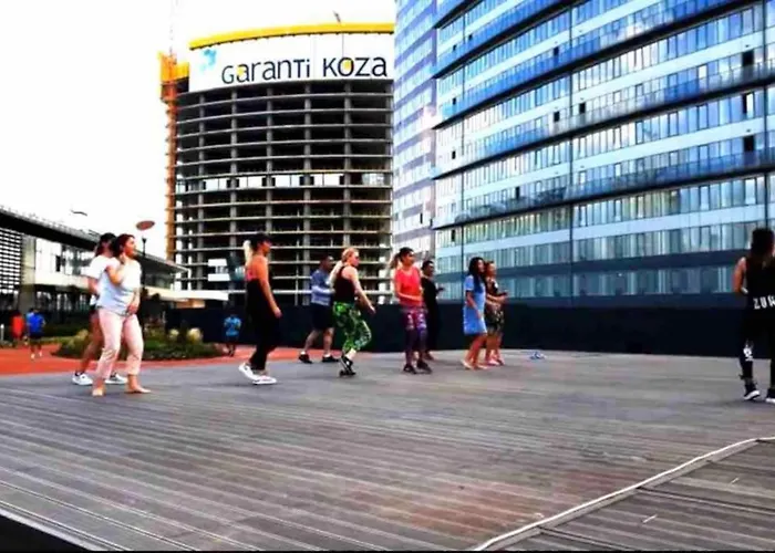Kozapark Burgaz, Akbati Shopping Malls And Tennis Academy *