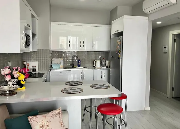 Kozapark Burgaz, Akbati Shopping Malls And Tennis Academy